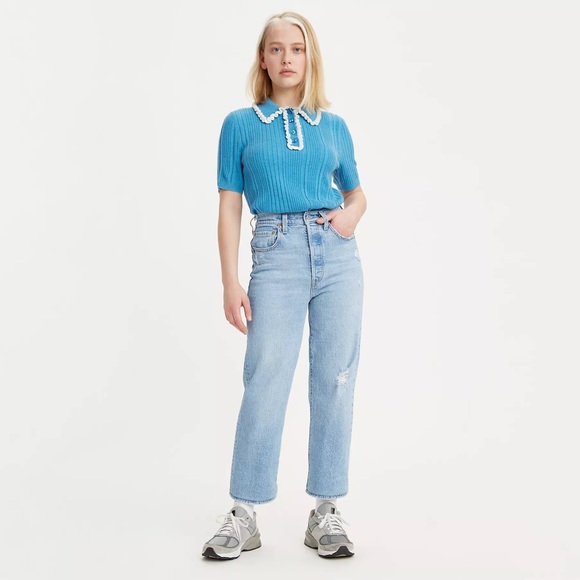 Levi's Denim - Levi’s ribcage straight ankle light wash distressed knee 27